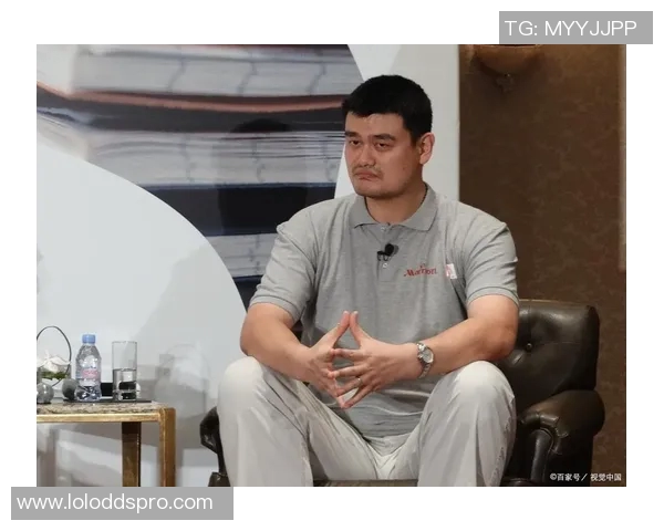 姚明与刘伟的篮球传奇对决与友谊的深厚情谊探讨