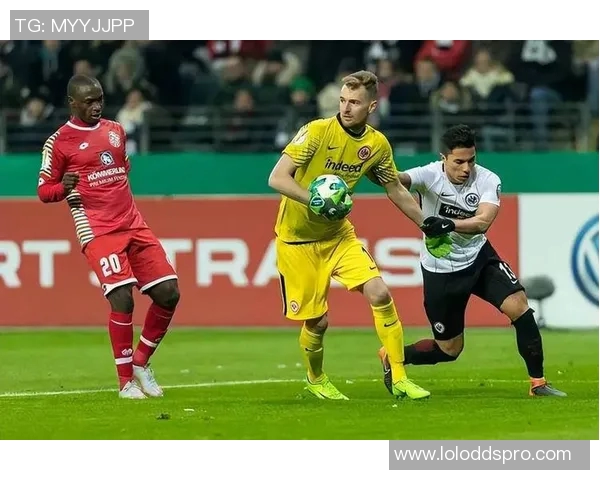 欧联杯莱比锡大胜里昂乌龙球引发全场狂欢与转会传闻热议 欧联杯莱比锡大胜里昂乌龙球引发全场狂欢与转会传闻热议