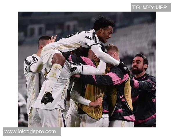 足总杯精彩对决尤文图斯与波尔图战成平局乌龙球成比赛转折点 足总杯精彩对决尤文图斯与波尔图战成平局乌龙球成比赛转折点