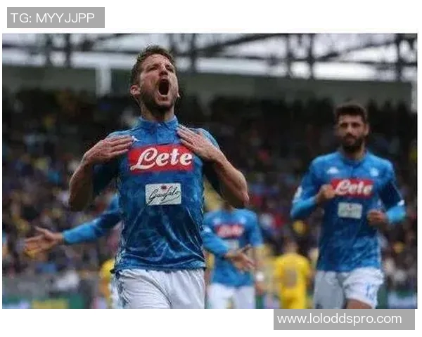 西甲赛场惊现冷门那不勒斯与切尔西激战成平局绝杀瞬间引发全场狂欢