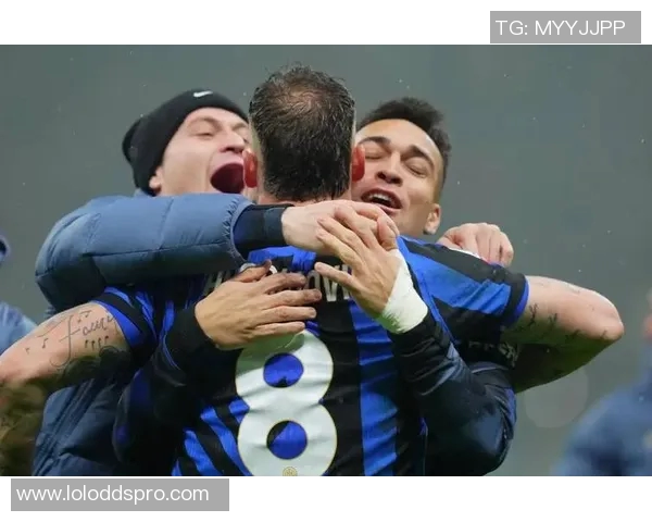 那不勒斯强势击败拜仁神扑瞬间点燃世界杯激情