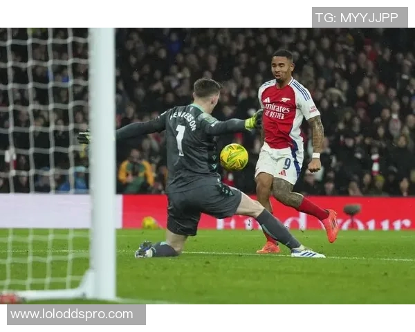 意甲精彩对决阿森纳大胜切尔西帽子戏法引爆全场激情 意甲精彩对决阿森纳大胜切尔西帽子戏法引爆全场激情