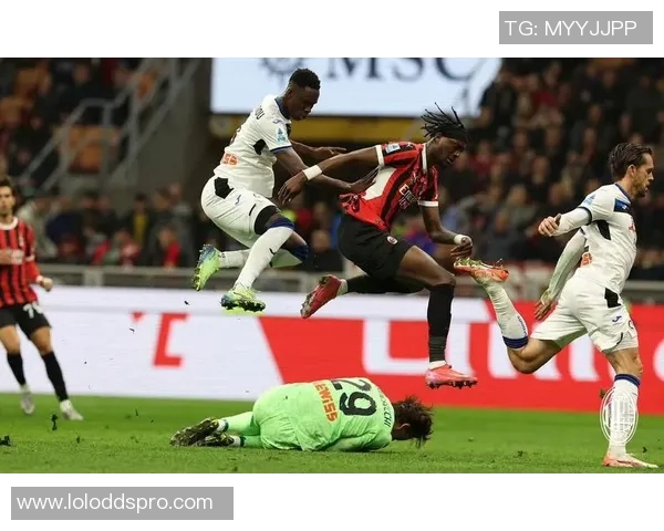 德甲激战巴萨狂胜AC米兰五球神扑引发争议判罚全场沸腾